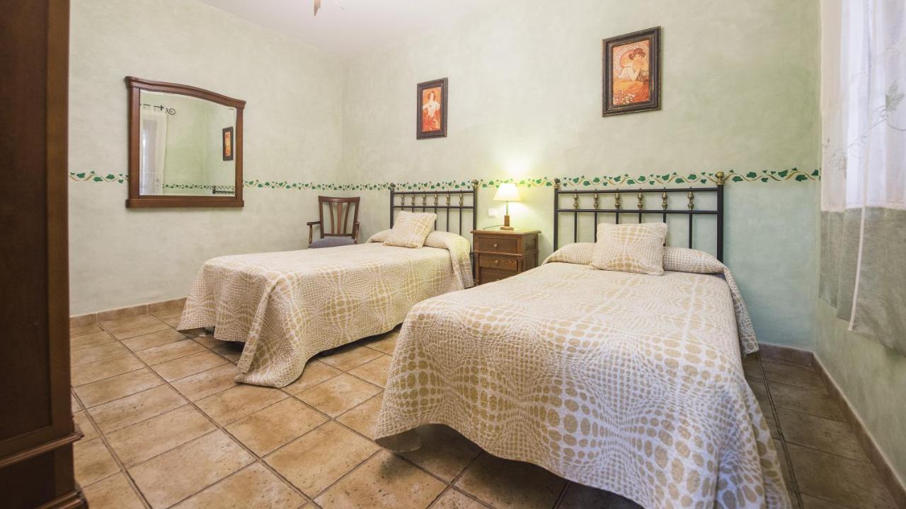 Los Laureles 2 Urda Ngoại thất bức ảnh